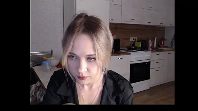Snapshot of Miss_Amelissa chatting on February 26, 12:47 pm Miss Amelissa online show from February 26, 12:47 pm