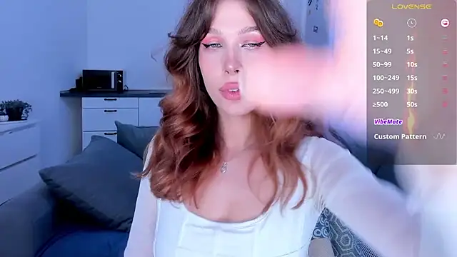 Snapshot of tenderdreams chatting on September 19, 10:10 pm tenderdreams online show from September 19, 10:10 pm