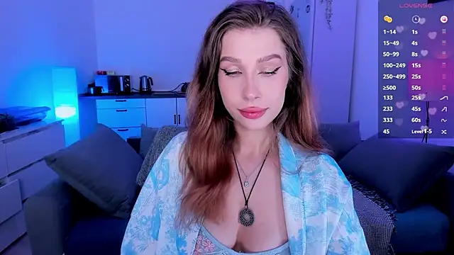 Snapshot of tenderdreams chatting on October 10, 10:31 pm tenderdreams online show from October 10, 10:31 pm