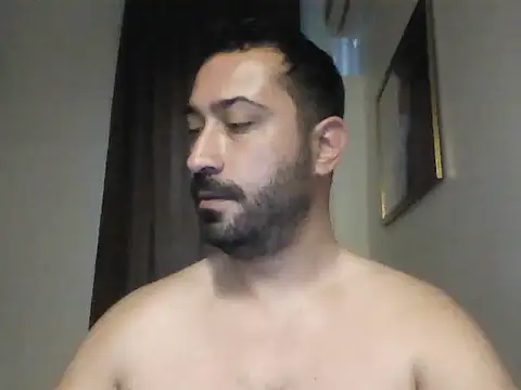 Snapshot of chakal22 chatting on December 14, 10:20 am chakal22 online show from December 14, 10:20 am