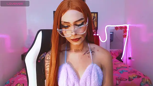 AdharaaMoon online show from November 28, 6:54 pm