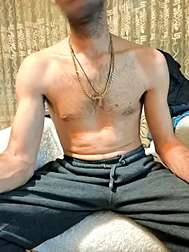 Snapshot of Cirkon1984 chatting on February 13, 7:31 pm Cirkon1984 online show from February 13, 7:31 pm