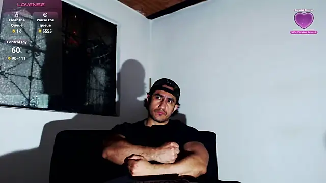 Snapshot of willian_m777 chatting on April 30, 4:30 am willian m777 online show from April 30, 4:30 am