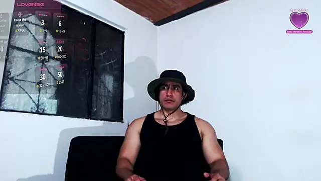 Snapshot of willian_m777 chatting on May 9, 4:17 am willian m777 online show from May 9, 4:17 am