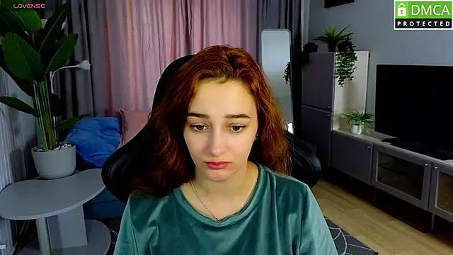 Sinty Noria online show from April 2, 1:03 am