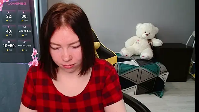 Emily Amorre online show from September 9, 2:11 am