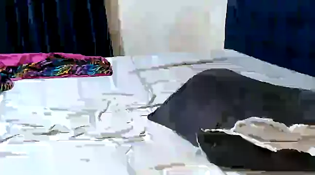 booty lolah  online show from January 28, 10:45 pm