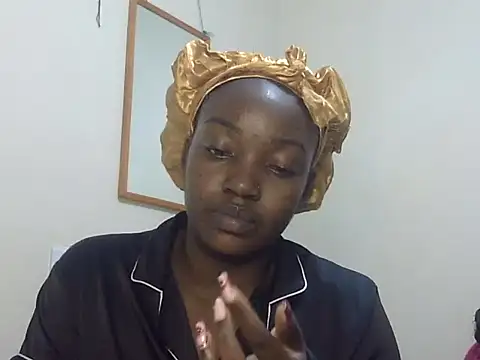 Snapshot of Sexy_racy_rebel_ chatting on November 19, 7:47 pm Sexy racy rebel online show from November 19, 7:47 pm