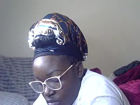 Snapshot of Sexy_racy_rebel_ chatting on December 16, 6:07 am Sexy racy rebel online show from December 16, 6:07 am