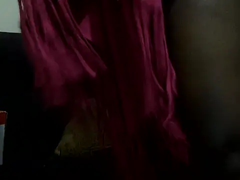 Snapshot of Sexy_racy_rebel_ chatting on December 23, 9:18 am Sexy racy rebel online show from December 23, 9:18 am