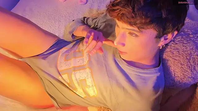 AdamDayt online show from January 18, 10:02 pm