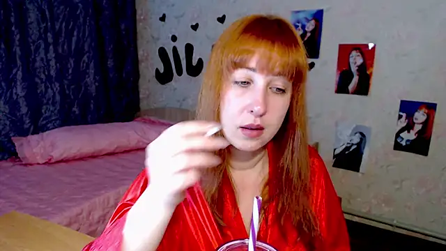 Snapshot of JillStevens chatting on February 11, 9:14 pm JillStevens online show from February 11, 9:14 pm