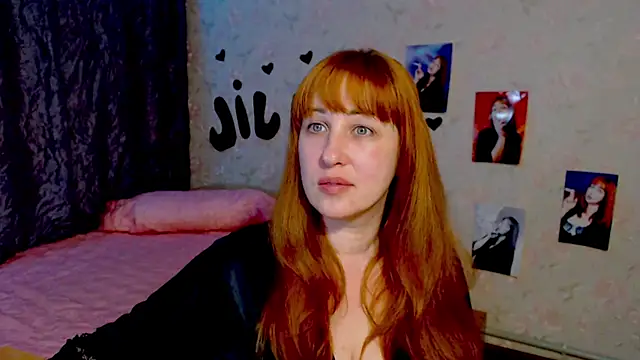 Snapshot of JillStevens chatting on February 18, 4:37 pm JillStevens online show from February 18, 4:37 pm