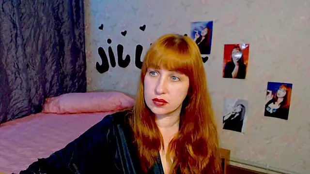 Snapshot of JillStevens chatting on February 19, 6:43 pm JillStevens online show from February 19, 6:43 pm