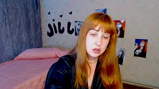 Snapshot of JillStevens chatting on February 24, 5:53 pm JillStevens online show from February 24, 5:53 pm