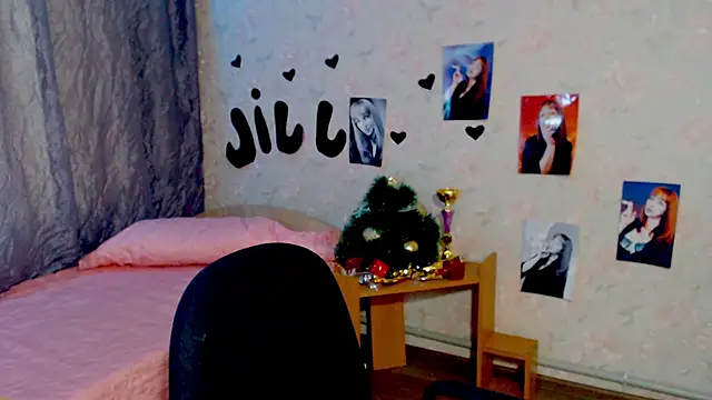 Snapshot of JillStevens chatting on February 26, 1:41 pm JillStevens online show from February 26, 1:41 pm