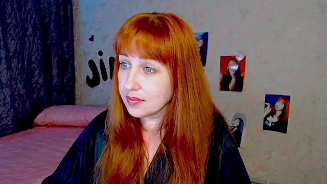 Snapshot of JillStevens chatting on March 8, 10:24 pm JillStevens online show from March 8, 10:24 pm