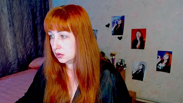 Snapshot of JillStevens chatting on March 9, 5:33 am JillStevens online show from March 9, 5:33 am