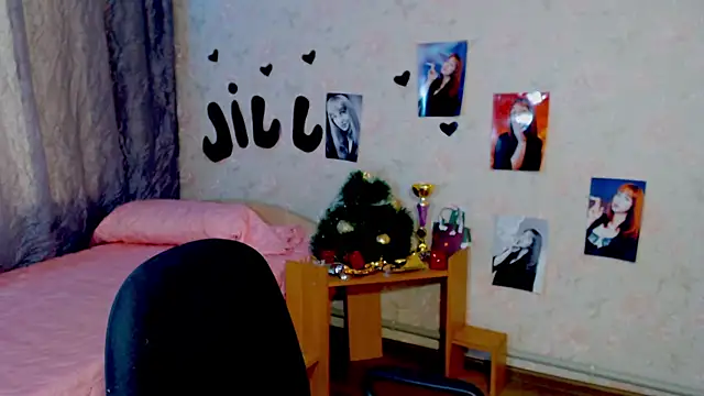 Snapshot of JillStevens chatting on March 9, 1:15 pm JillStevens online show from March 9, 1:15 pm