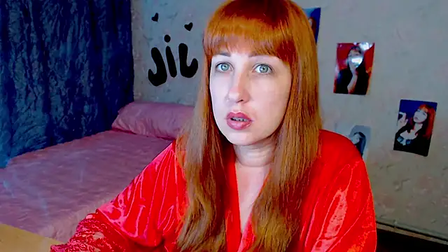 Snapshot of JillStevens chatting on March 18, 2:15 am JillStevens online show from March 18, 2:15 am