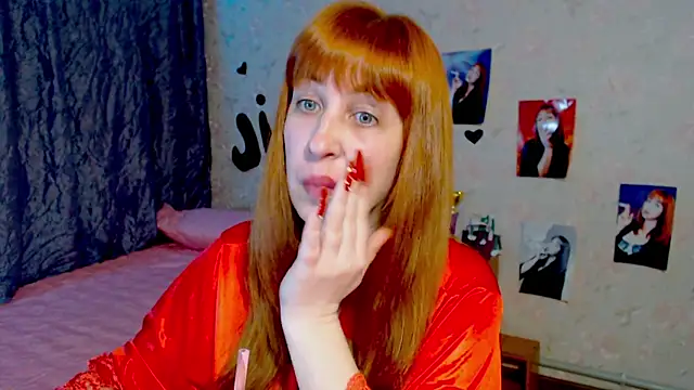 Snapshot of JillStevens chatting on March 20, 7:35 pm JillStevens online show from March 20, 7:35 pm