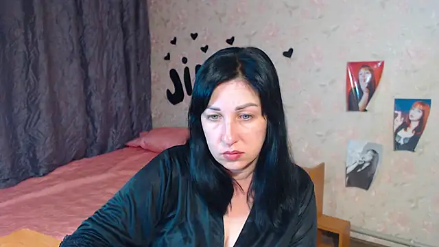 Snapshot of JillStevens chatting on September 23, 2:14 am JillStevens online show from September 23, 2:14 am