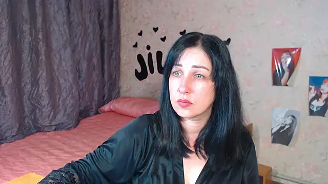 Snapshot of JillStevens chatting on October 7, 6:49 pm JillStevens online show from October 7, 6:49 pm