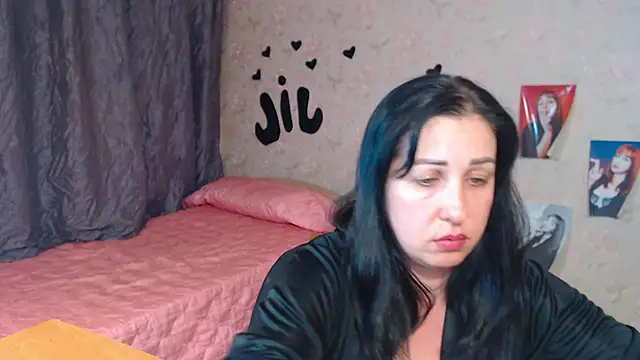 Snapshot of JillStevens chatting on October 17, 7:38 pm JillStevens online show from October 17, 7:38 pm