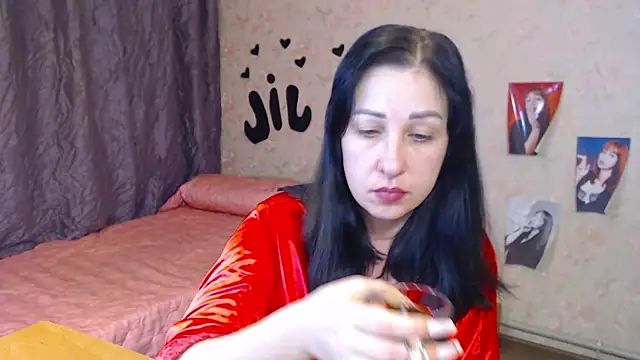 Snapshot of JillStevens chatting on October 27, 3:49 pm JillStevens online show from October 27, 3:49 pm