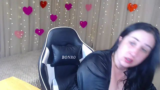 JillStevens online show from March 28, 3:06 am