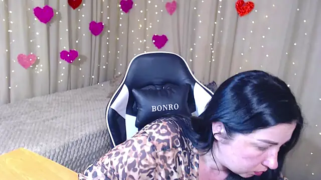 JillStevens online show from May 11, 2:06 am