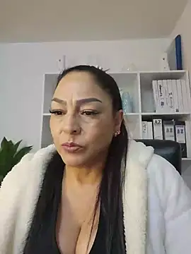 Gina Myers online show from May 16, 3:36 am