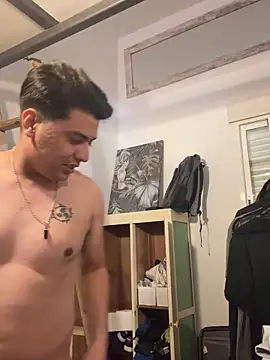 Dirty-boy2 online show from May 4, 2:40 am