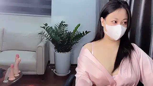 Bamboo Swetie online show from June 15, 3:25 pm