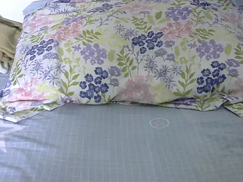 dark sugar404 online show from March 3, 10:10 pm