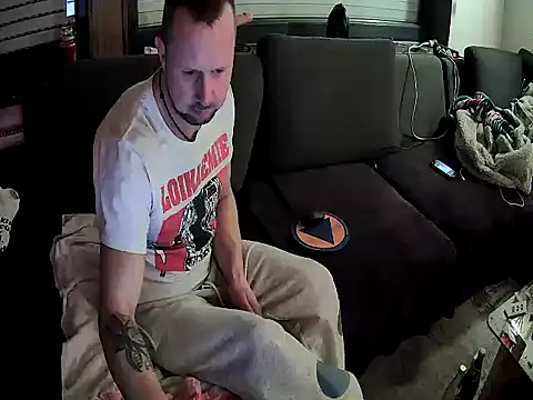 Hornybiboy66 online show from November 23, 11:15 pm