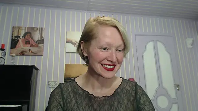 Snapshot of Marquise555 chatting on May 31, 6:09 pm Marquise555 online show from May 31, 6:09 pm