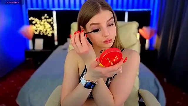 Snapshot of Lexi_Si chatting on February 1, 7:29 am Lexi Si online show from February 1, 7:29 am