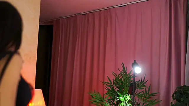 Snapshot of Evelyn_Evyyy chatting on January 11, 7:27 pm Evelyn Evyyy online show from January 11, 7:27 pm