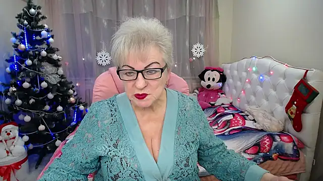 KayleSmoll online show from January 7, 7:28 pm