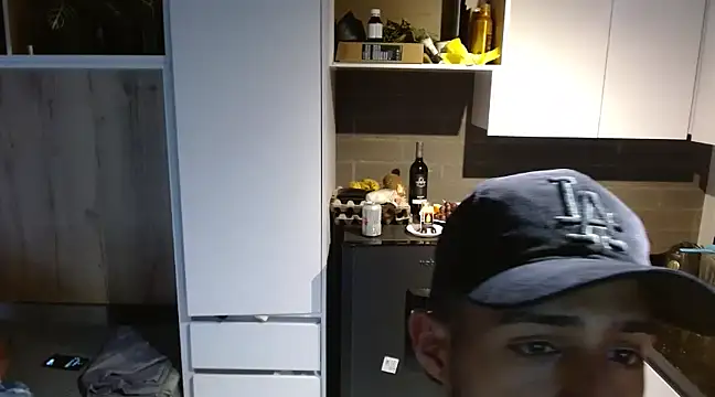 Nathan Mendoza online show from January 6, 10:37 pm