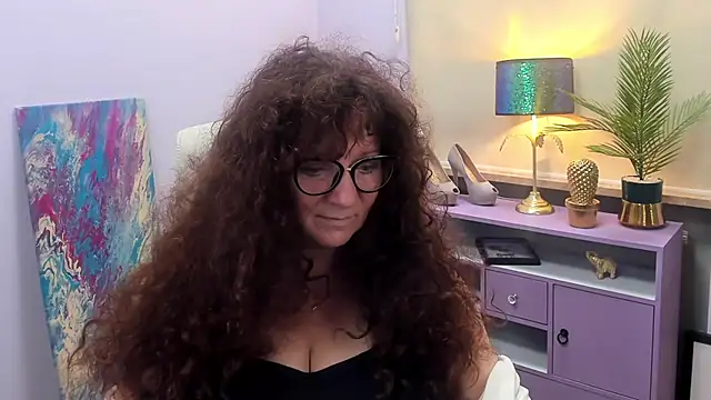 Snapshot of Alice_xHeart chatting on December 3, 3:33 pm Alice xHeart online show from December 3, 3:33 pm
