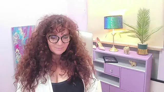 Snapshot of Alice_xHeart chatting on December 27, 5:52 am Alice xHeart online show from December 27, 5:52 am