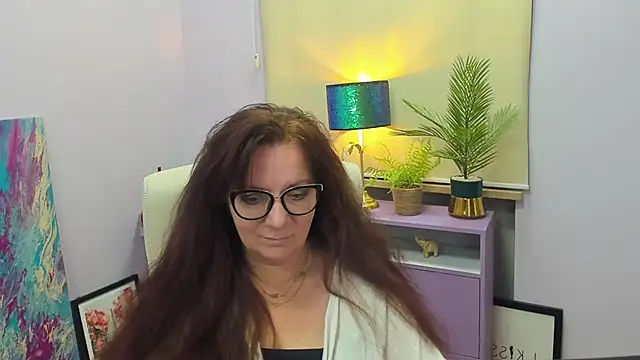 Snapshot of Alice_xHeart chatting on February 12, 6:08 am Alice xHeart online show from February 12, 6:08 am
