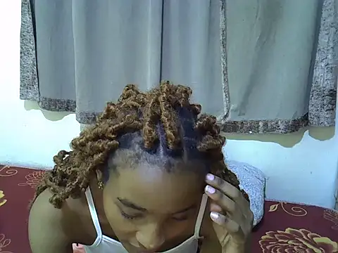 cute-alexis online show from January 15, 5:58 pm