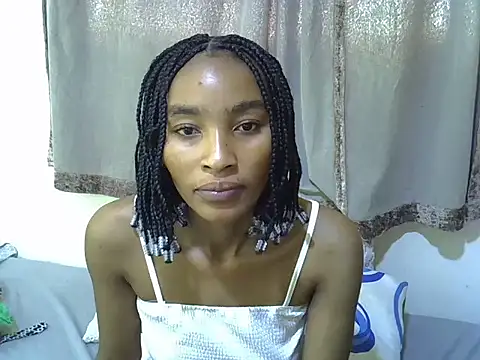 cute-alexis online show from February 13, 5:26 am