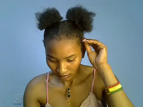 Snapshot of cute-alexis chatting on November 14, 10:29 pm cute-alexis online show from November 14, 10:29 pm