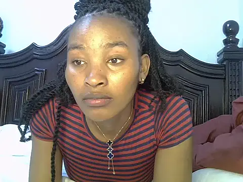 Snapshot of cute-alexis chatting on December 18, 8:26 pm cute-alexis online show from December 18, 8:26 pm