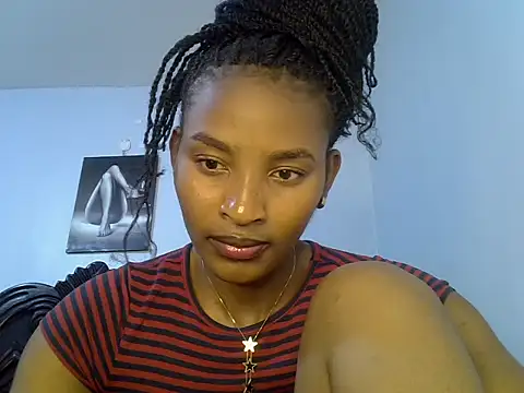 Snapshot of cute-alexis chatting on January 13, 8:14 pm cute-alexis online show from January 13, 8:14 pm