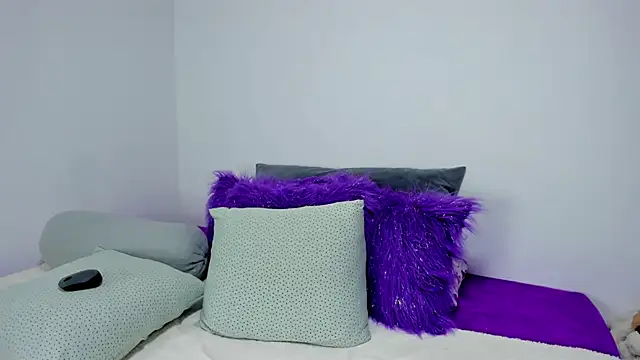 CherryBlossomm  online show from January 23, 2:02 am